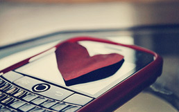 Amor por WhatsApp: ¿Querer a través del smartphone?