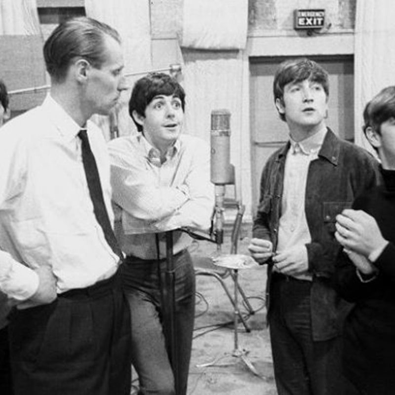 george-martin-the-beatles-800x800