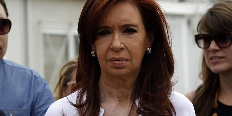 cristina-preocupada-2-750x375
