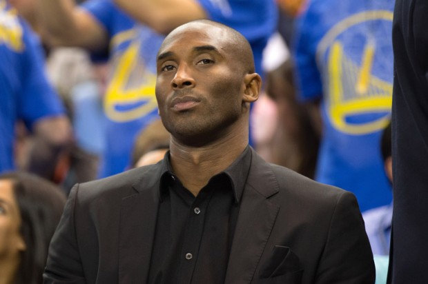 Kobe Bryant recibió 24,3 millones de dólares en 1 día Kobe Bryant recibió 24,3 millones de dólares en 1 día