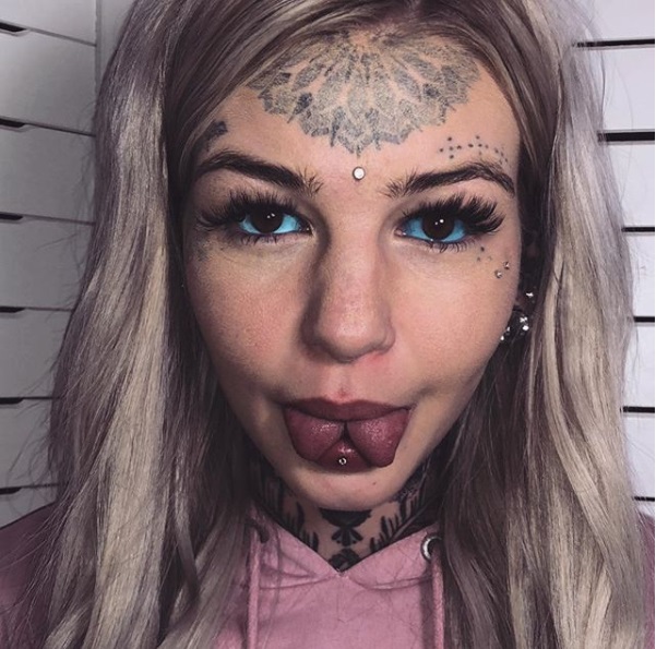Mujer serpiente