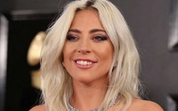 Lady Gaga muestra sus piernas sin depilar: Este es el motivo de su arriesgada elección