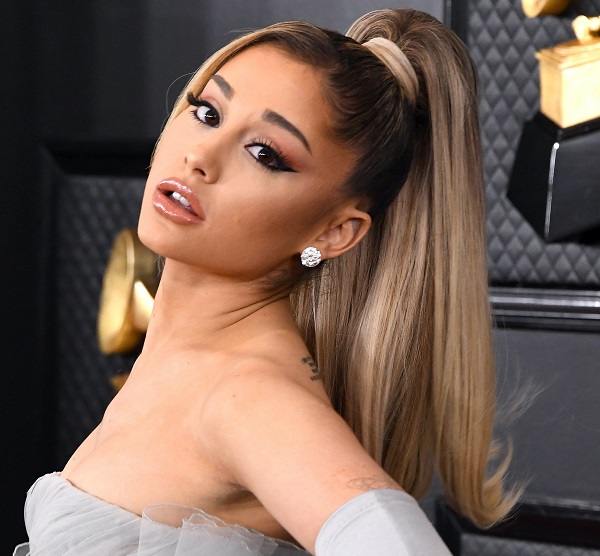ariana grande ojos cirugia fox eye