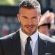 David Beckham muestra sus canas por primera vez y todos lo elogian
