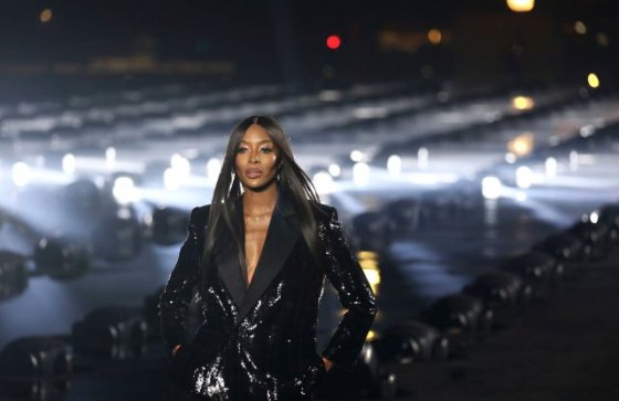 naomi-campbell-saint-laurent-2019-paris