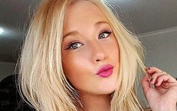 Vesta Lugg imita a Kel Calderon, posa en topless y desata vendaval de reacciones