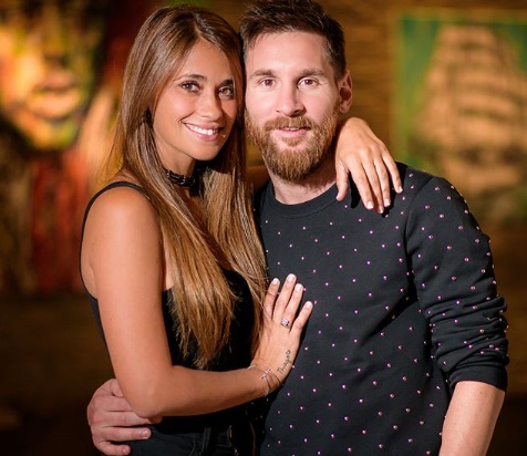 Antonella Roccuzzo Shakira