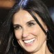 Demi Moore participa, a sus 57 años, en osada sesión de fotos junto a jóvenes modelos