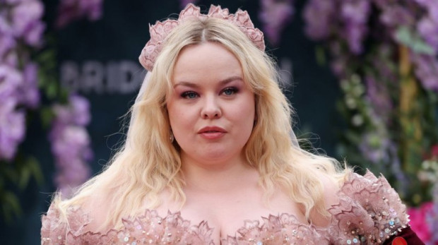 Nicola Coughlan, la actriz "de talla grande" que rompe los estereotipos de Hollywood / www.vanitatis.elconfidencial.com