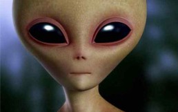 Afirman haber encontrado un “bebé alienígena” en India: Aldeanos exhiben extraña fotografía
