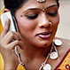 Celulares en India tendrán “botón de pánico” para proteger a las mujeres de abusos sexuales