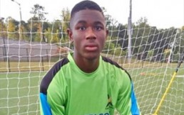Futbolista de Estados Unidos pasó tres días en coma y despertó hablando español