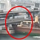 Capitán ebrio estrelló su gigantesco barco contra un puente: Este es el video del desafortunado momento