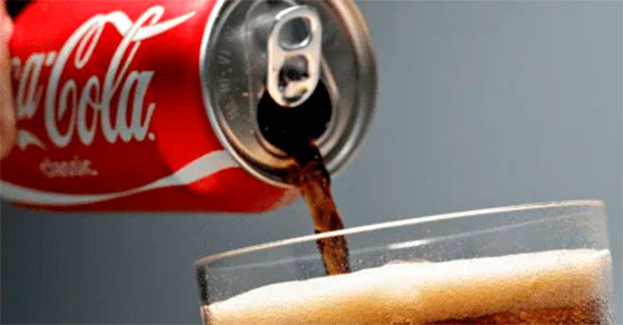 servir-coca-cola-1