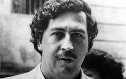 Publican foto del supuesto fantasma de Pablo Escobar en su mansión de Medellín