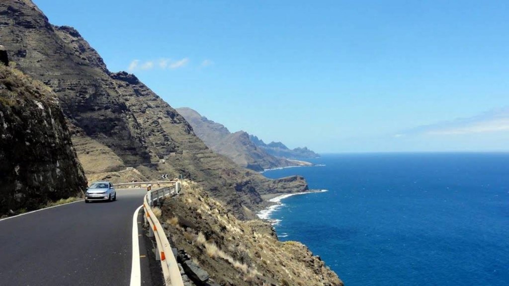 Carretera en las Islas Canarias.