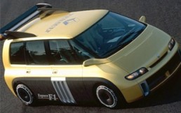 El furgón más rápido del mundo: Engendro entre un auto y un motor de Fórmula 1