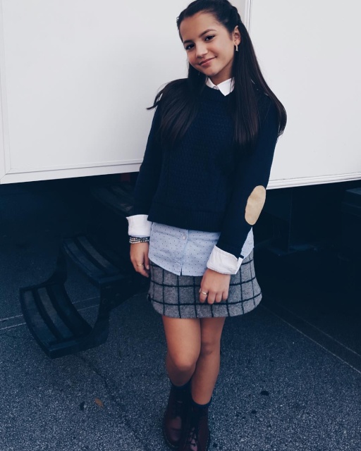 isabela-moner-12