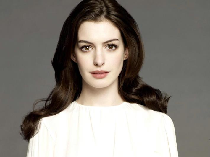 Anne Hathaway.