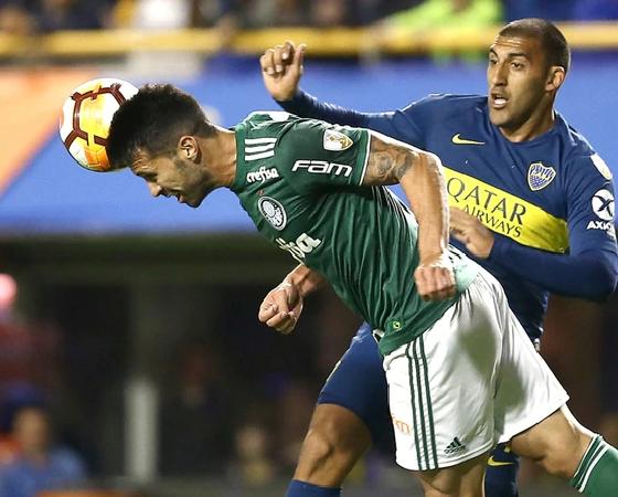 Boca y Palmeiras jugaron un encuentro parejo y carente de emociones.