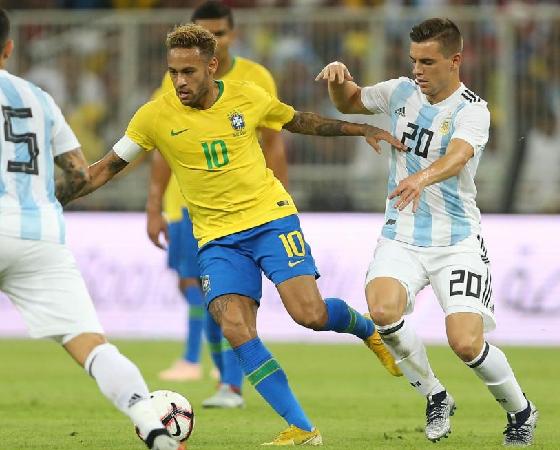 Neymar, una de las figuras del encuentro.