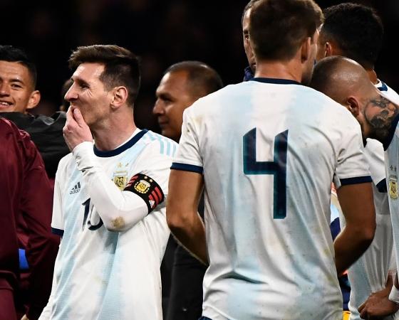 Messi, ausente por lesión, será la gran baja de Argentina para este partido.