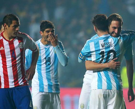 En el último duelo, Argentina aplastó 6-1 a Paraguay.