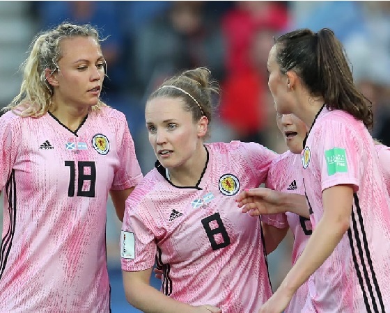 Escocia tenía el partido bajo control y lo dejó escapar.