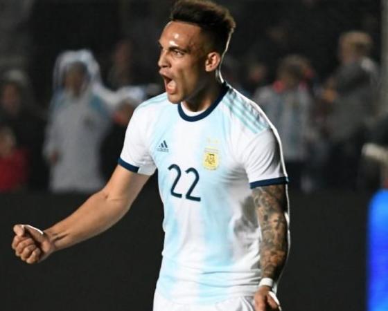Lautaro Martínez tine una cláusula de rescisión de 112 millones de euros.
