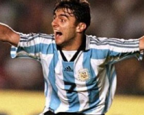 El "Piojo" López amargó a Brasil en la previa del Mundial 1998.