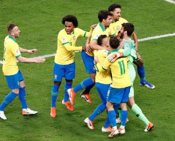 Brasil eliminó a Paraguay en la definición por penales.