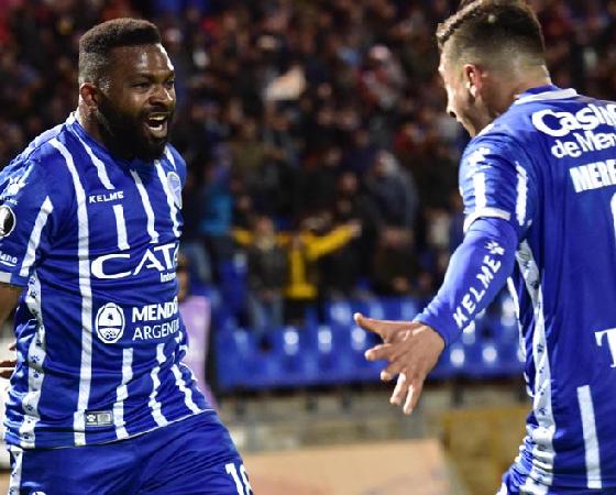 Godoy Cruz deberá salir a ganar en Sao Paulo.