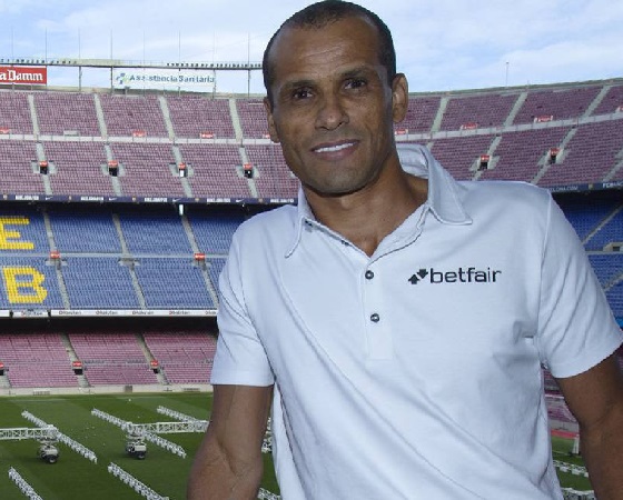 "El VAR no quiso actuar", opinó Rivaldo.