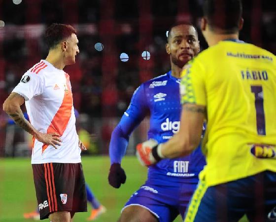 Suárez desperdició un penal sobre la hora.