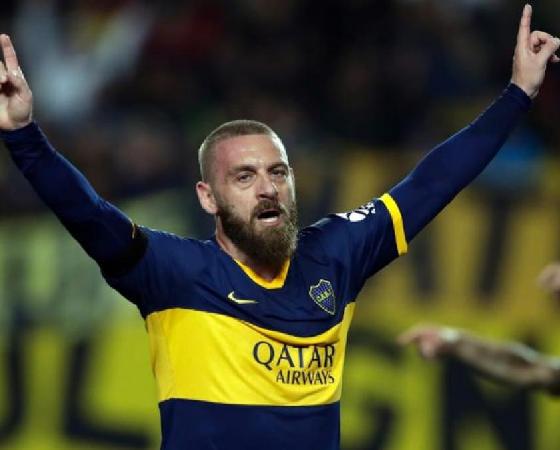De Rossi debutó con un gol ante Almagro.