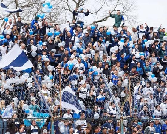 maradona hinchas gimnasia