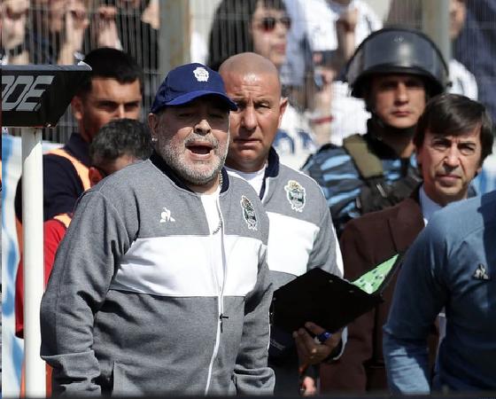 maradona5