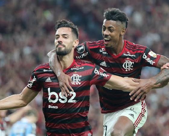 Flamengo dejó en el camino a Gremio y ahora le apunta a River-