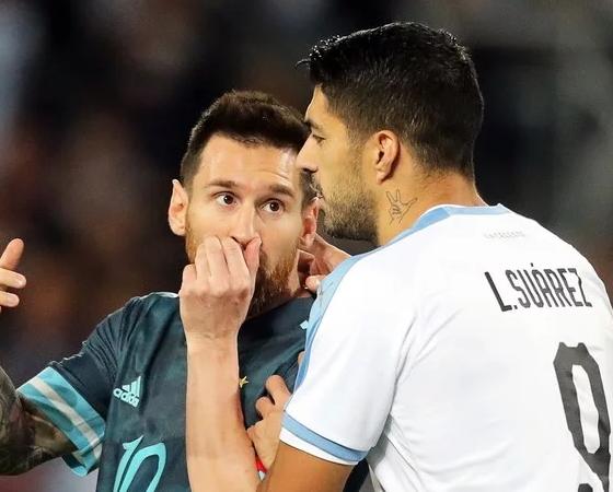Messi y Suárez, compañeros en el Barcelona, hoy fueron rivales.