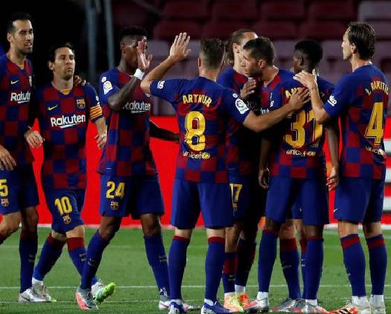 El Barcelona se sostiene en la cima de la Liga de España.