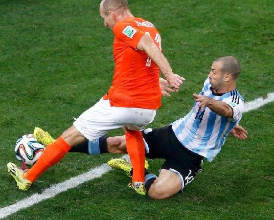 mascherano robben