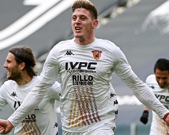 El ex San Lorenzo fue el héroe del Benevento.