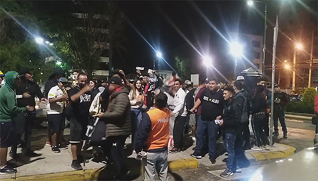 hinchas-chilenos-bolivia