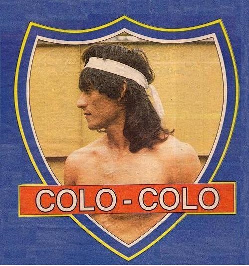 Tal era la popularidad que tenía Gabriel Mendoza por esos días, que posó para un matutino como la imagen viva del escudo colocolino.