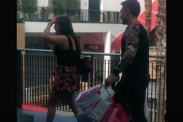 Foto: Hombres de Shopping