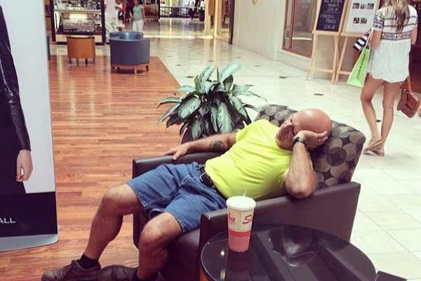 Foto: Hombres de Shopping