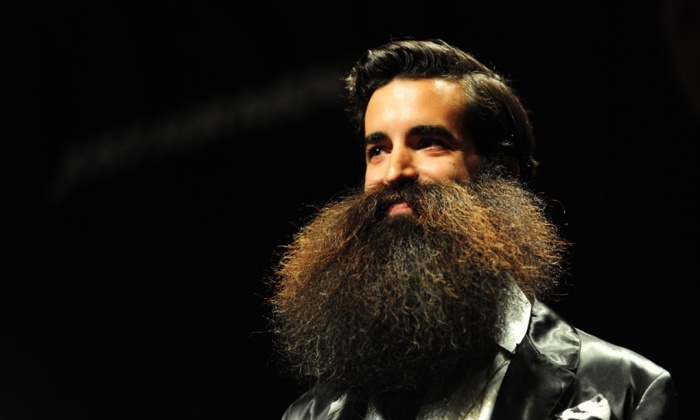Barbas bigotes
