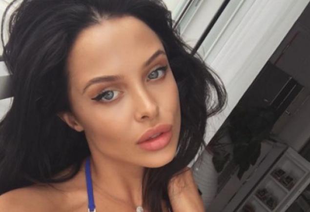mara teigen 3