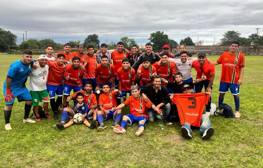 primera mujer en dirigir equipo masculino