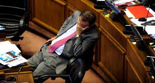 politicos durmiendo 16